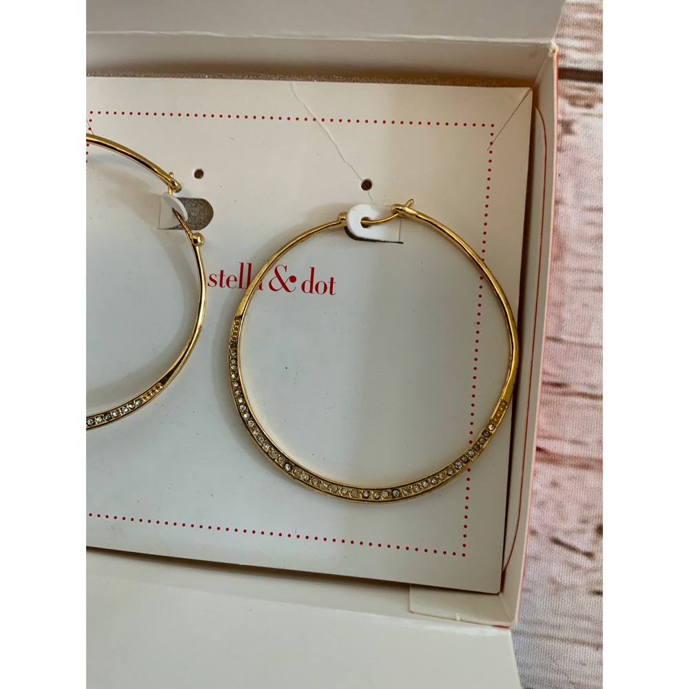 Stella & Dot Heiress Gold Pave Crystal Large Hoop Earrings Latch Back Jewelry - Picture 2 of 2